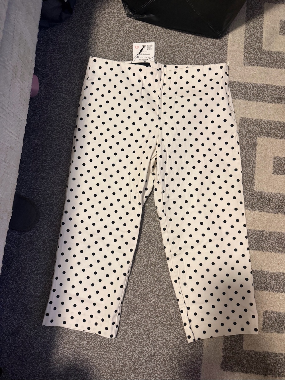 Zara capri pants